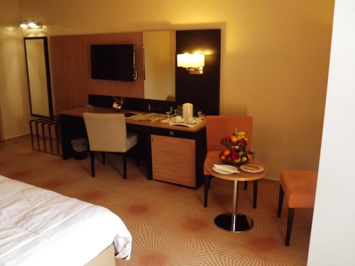 Al Bilad Hotel Jeddah Bagian luar foto