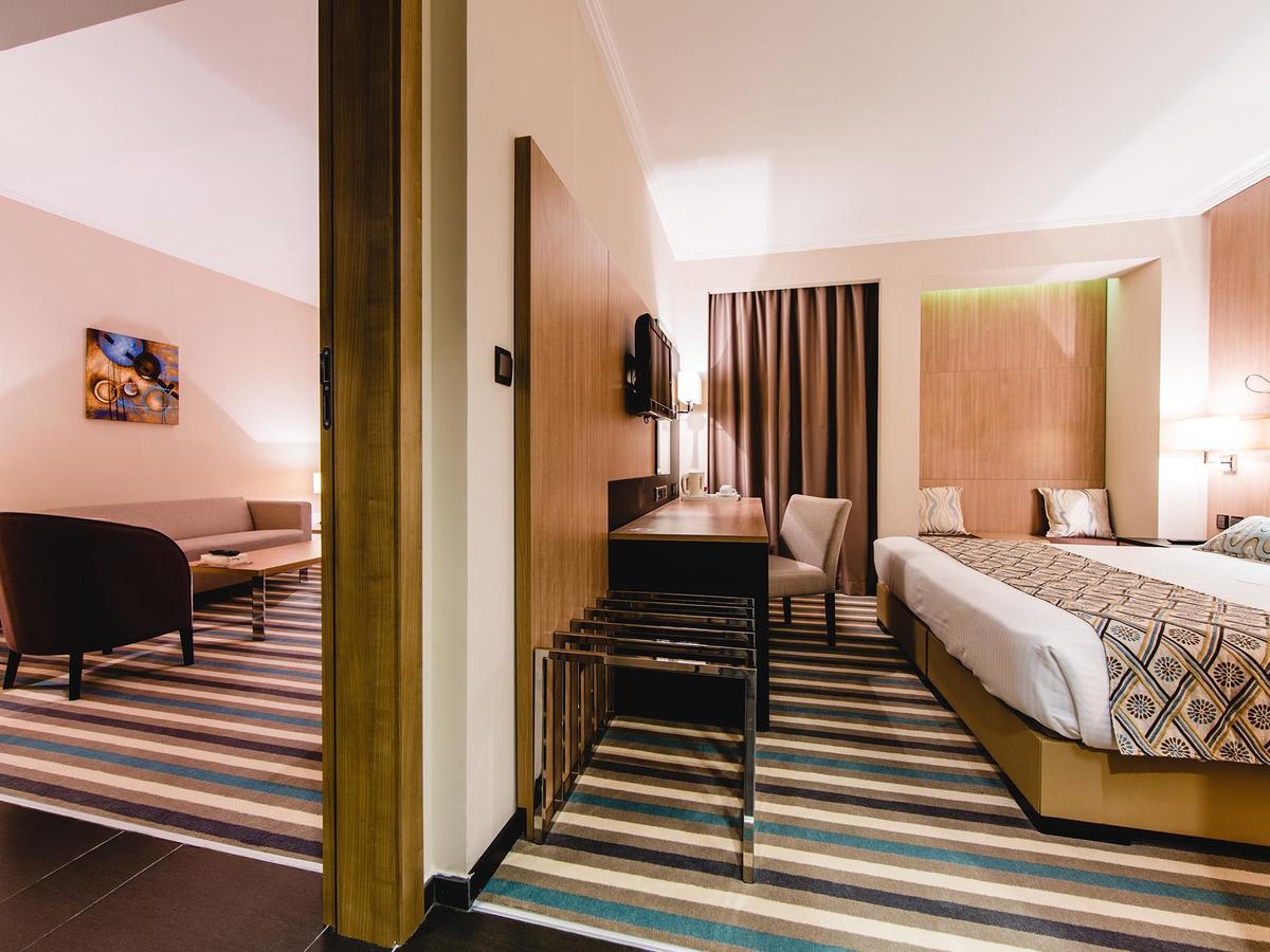 Al Bilad Hotel Jeddah Bagian luar foto